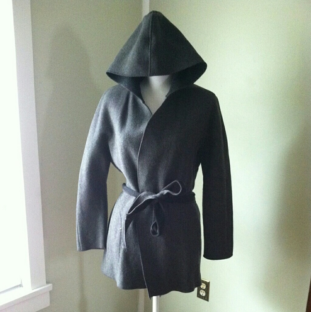 Gap grey wrap around coat small